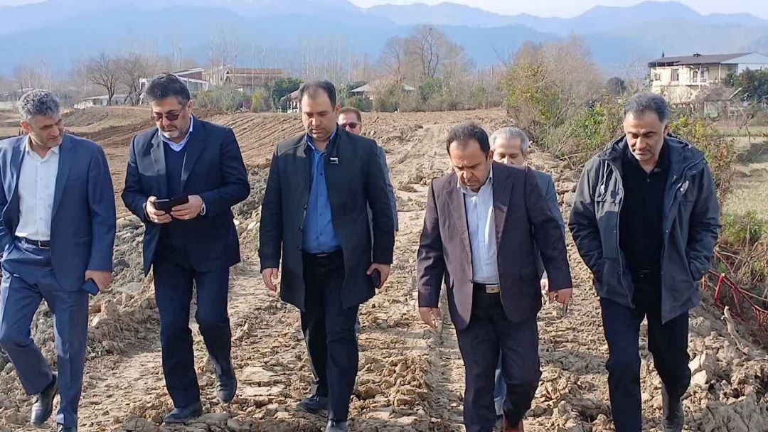 بازدید فرماندار فومن از روند لایروبی و بهسازی آب‌بندان‌های شهرستان