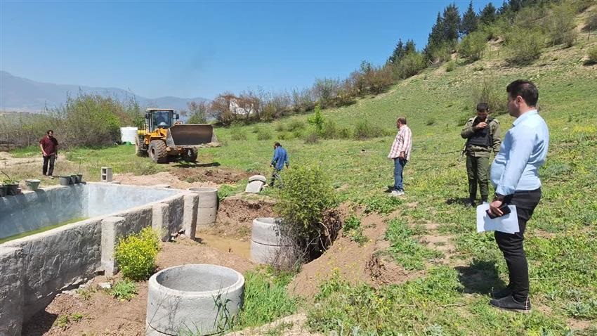 نه حلقه چاه غیرمجاز در شهرستان رودبار پر و مسلوب المنفعه شد.
